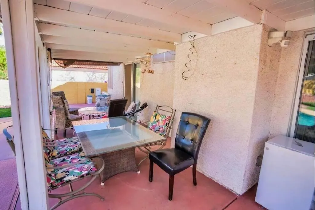Pet Friendly Rancher With Pool/Sw Las Vegas Villa